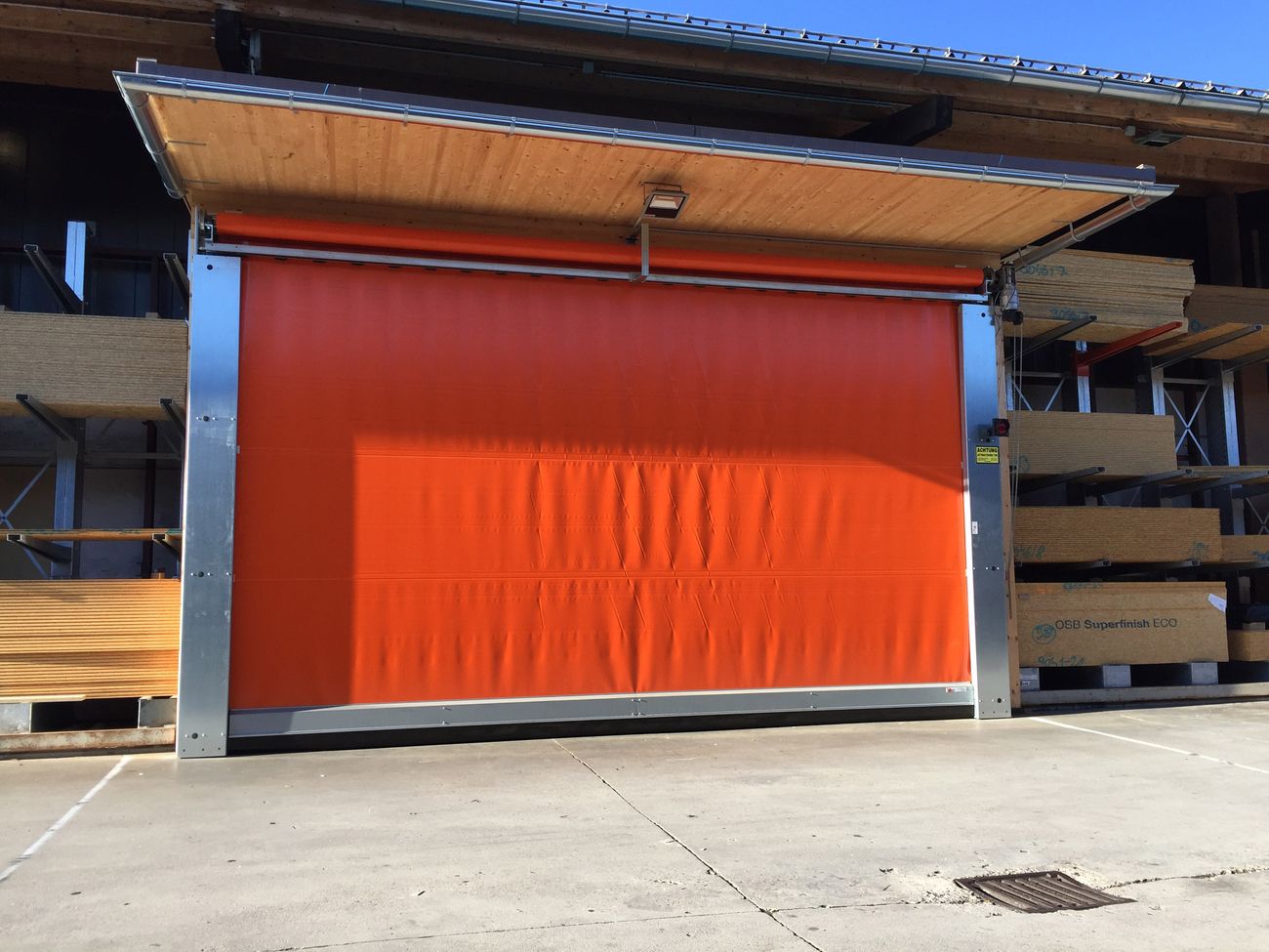 S 2030 Außentor für große Öffnungen - orange